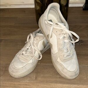 Veja V-10 B Mesh White Natural Pierre Sneakers